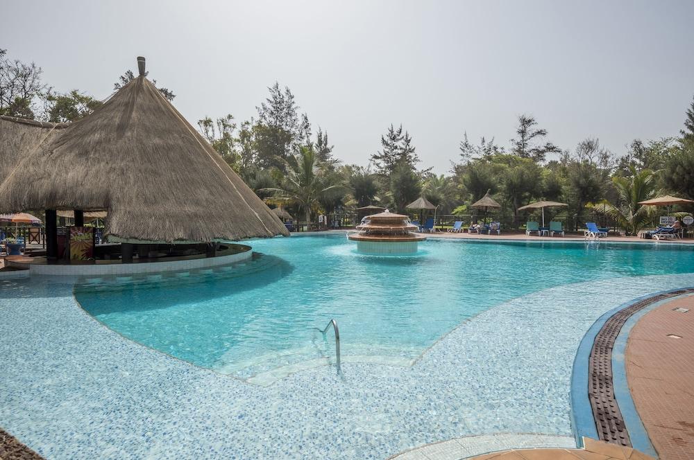 Senegambia Beach Hotel Kololi Bagian luar foto